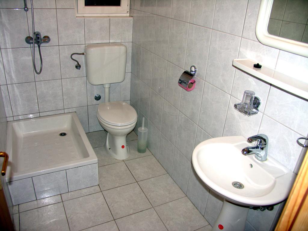 Apartments Vidovic Vodice Habitación foto