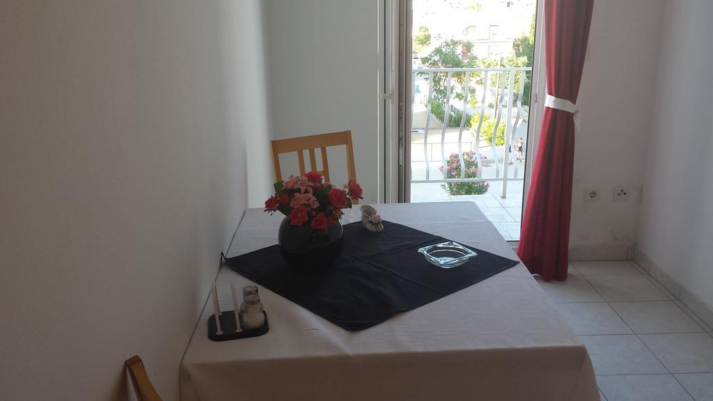 Apartments Vidovic Vodice Habitación foto